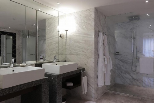 Fairmont Makati image 10